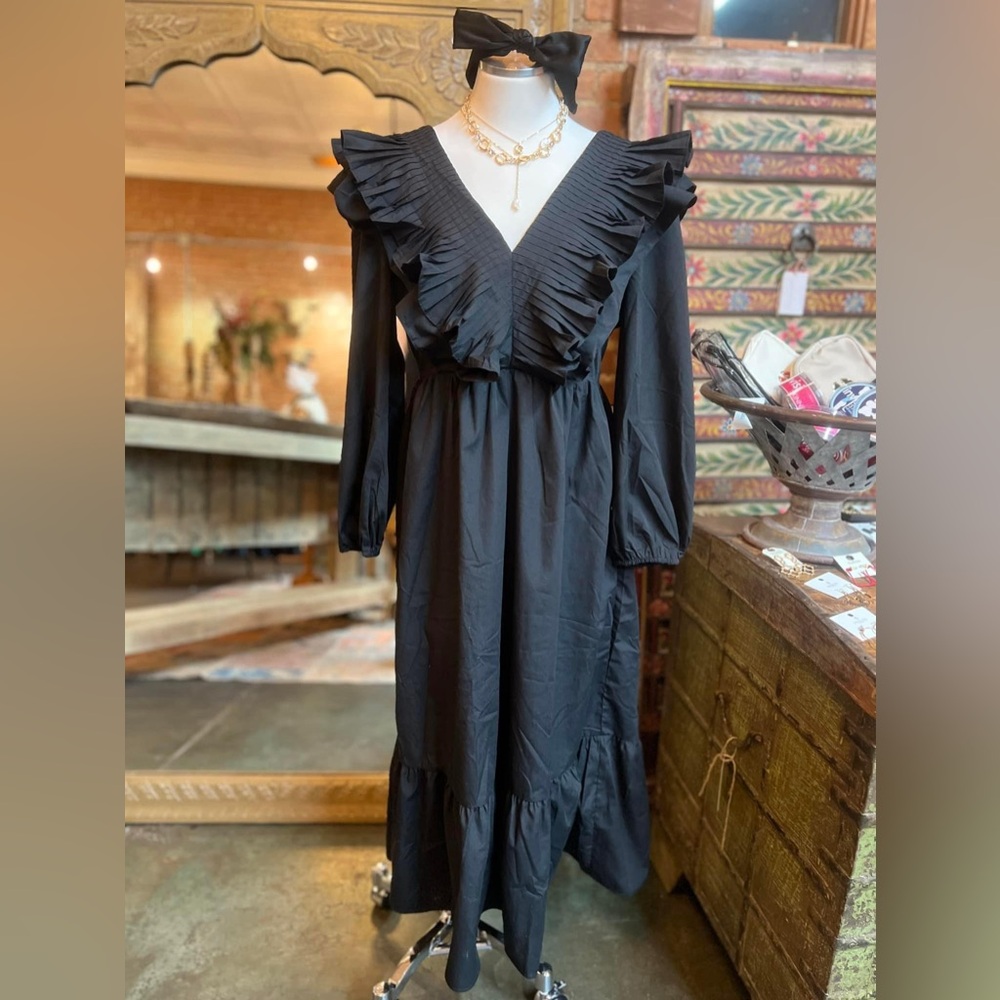 Beautiful black dress by Entro!  NWT!